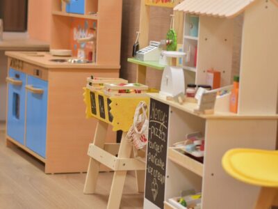 BUBBLES Kids Club & Coffee