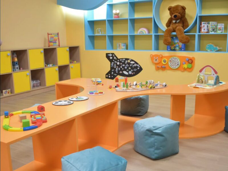 BUBBLES Kids Club & Coffee