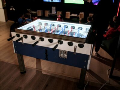 Моменто кафе - центар за забава