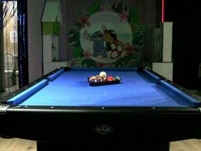 Моменто кафе - центар за забава во недела