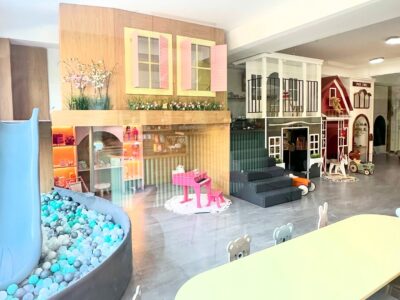 Kids Avenue & Coffee